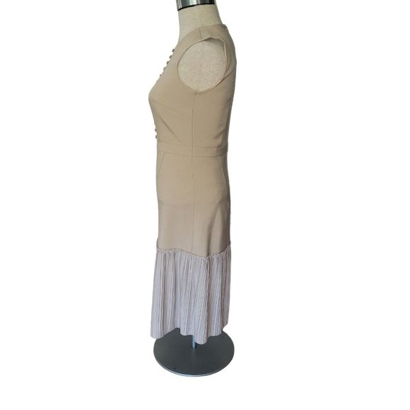 Beige Sleeveless Pleated Fitted Knit Dress Size L - Picture 4 of 9